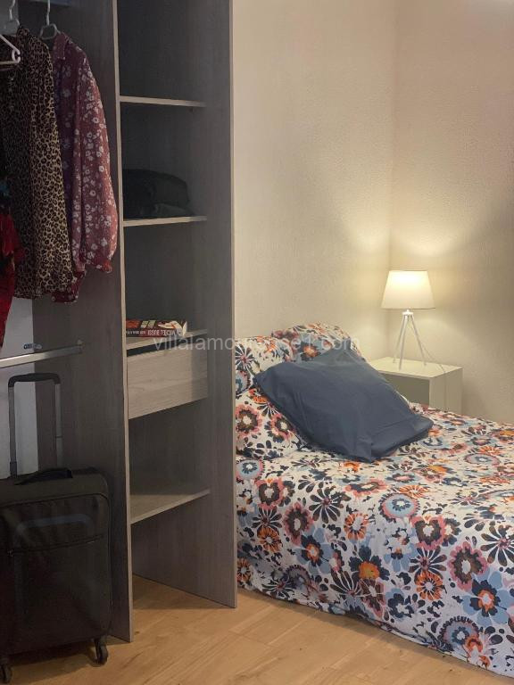 Photo de Studio en plein centre des Vans