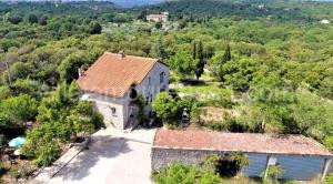 Maison accueillante, Les Vans, vue sur montagne, grand jardin à Les Vans