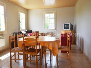 Photo de la Maisons de vacances Peaceful holiday home with pool, cleaning included à Les Vans