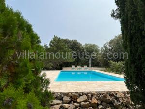 Luxurious family house with pool in Ardèche. à Les Vans